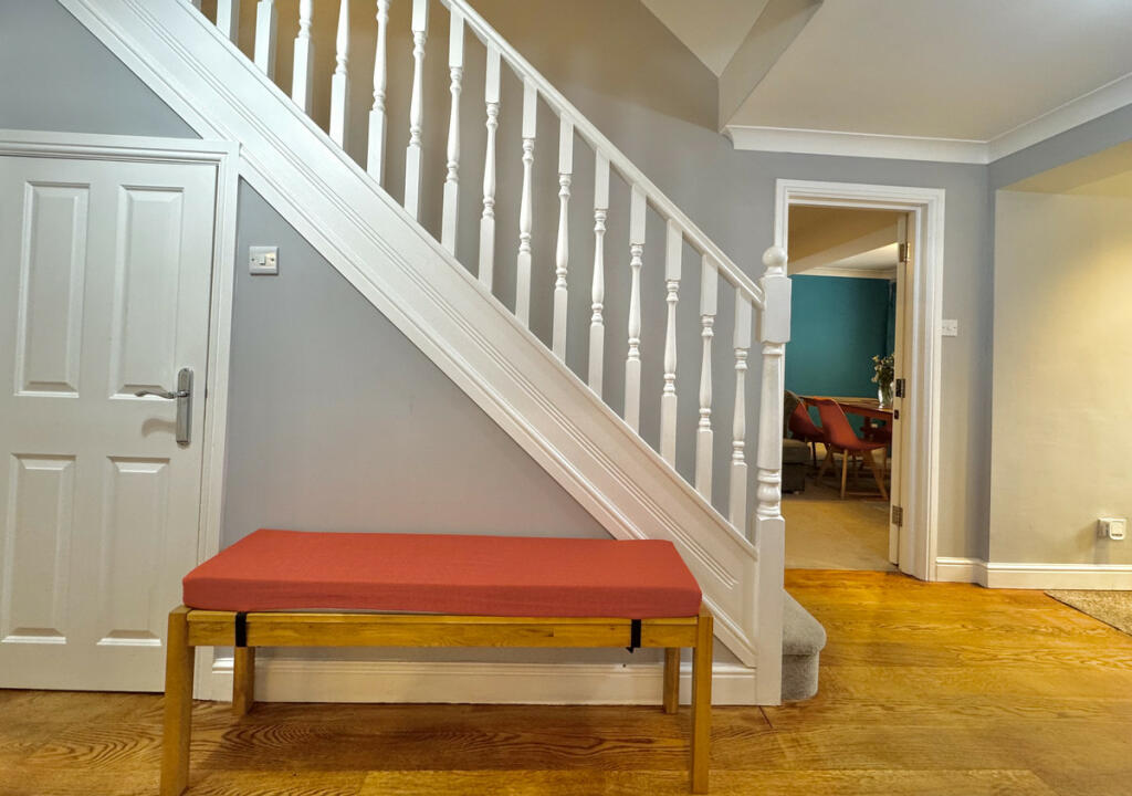 Additional property image - Warwick Gates, Luxury Interior, 3300 Sq Ft PX considered