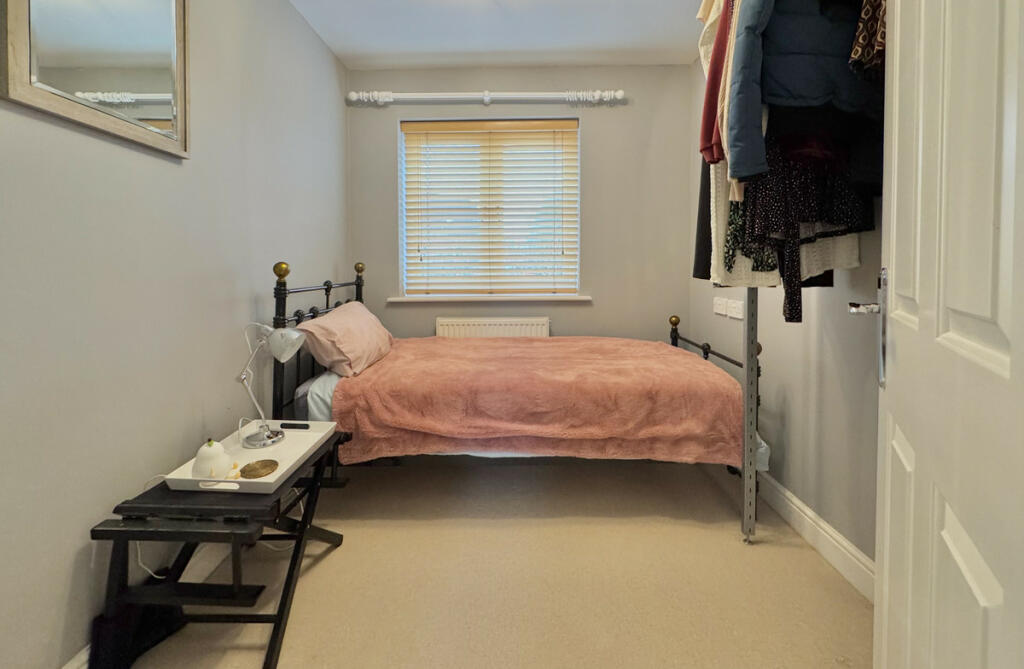 Additional property image - Warwick Gates, Luxury Interior, 3300 Sq Ft PX considered