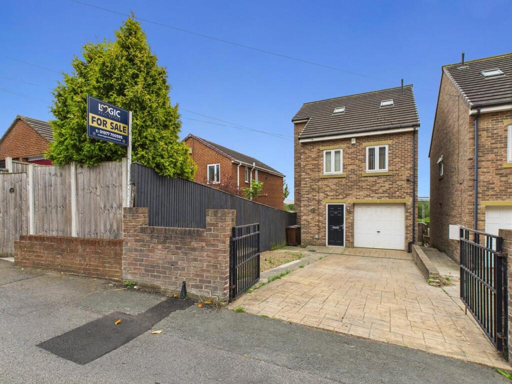 Main image of property: School Lane, Castleford
