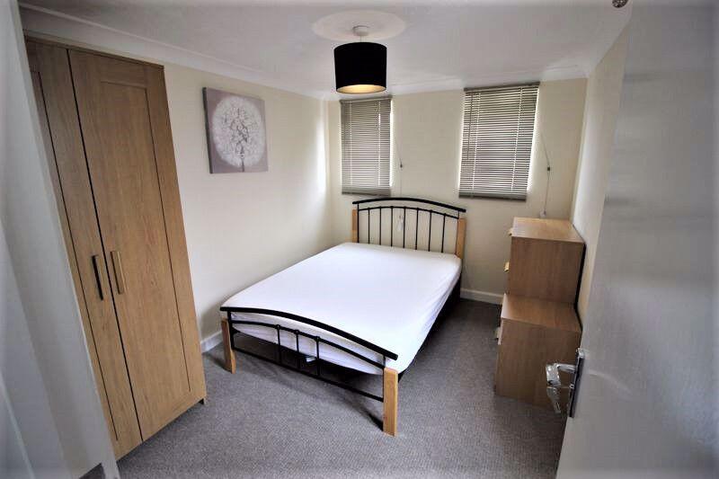 Main image of property: Fully furnished double room with all bills Included, Clifton Street, Old Town