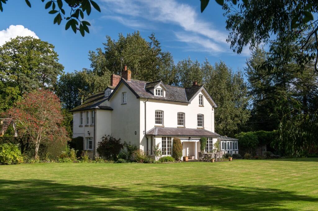 Main image of property: Sarnesfield Grange