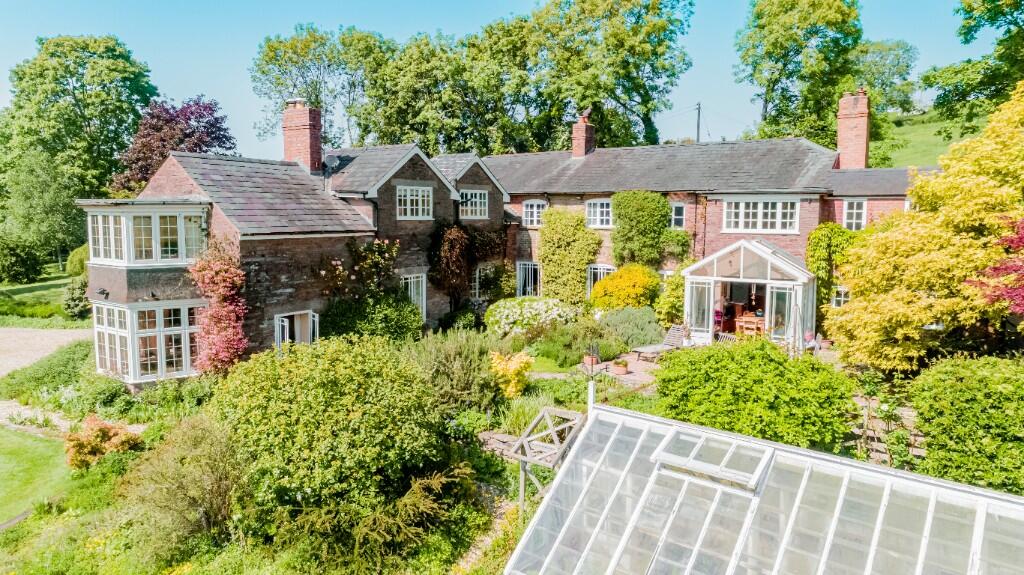 Main image of property: The Pound