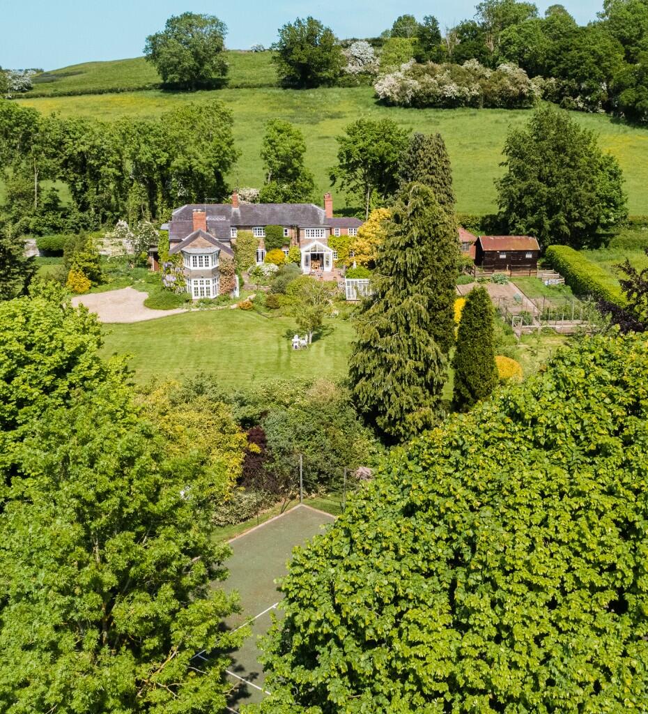 Main image of property: The Pound