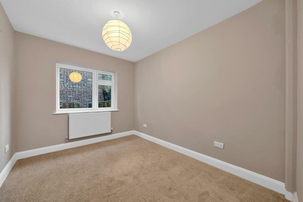 Additional property image - Homesdale Road, Petts Wood
