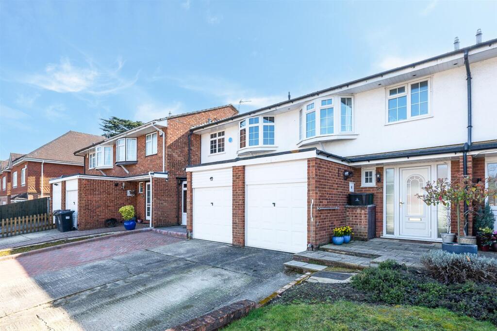 Main image of property: Kings Avenue, Bromley