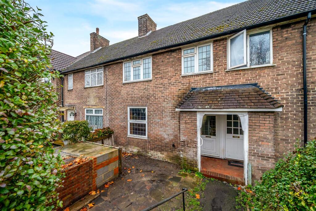3 bedroom terraced house