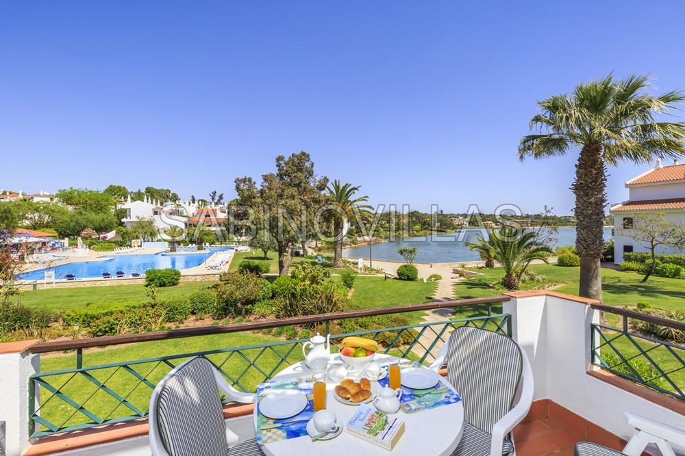 2 bedroom apartment for sale in Quinta Do Lago, Algarve, Portugal
