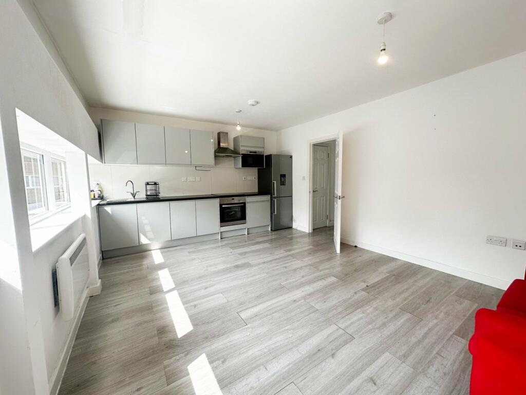 Additional property image - High Street, Cradley Heath, B64