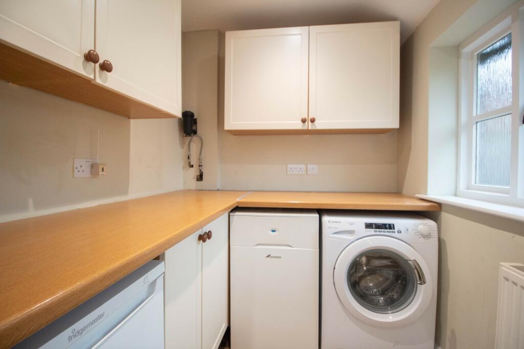 Additional property image - Dodleston Lane, Pulford, Chester
