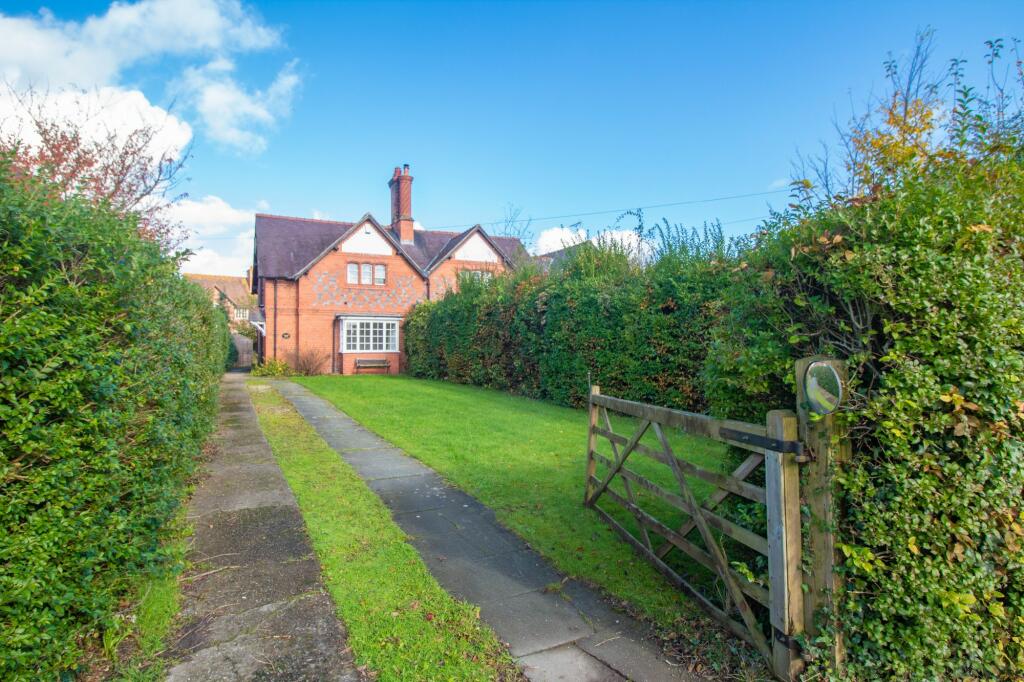 Additional property image - Dodleston Lane, Pulford, Chester