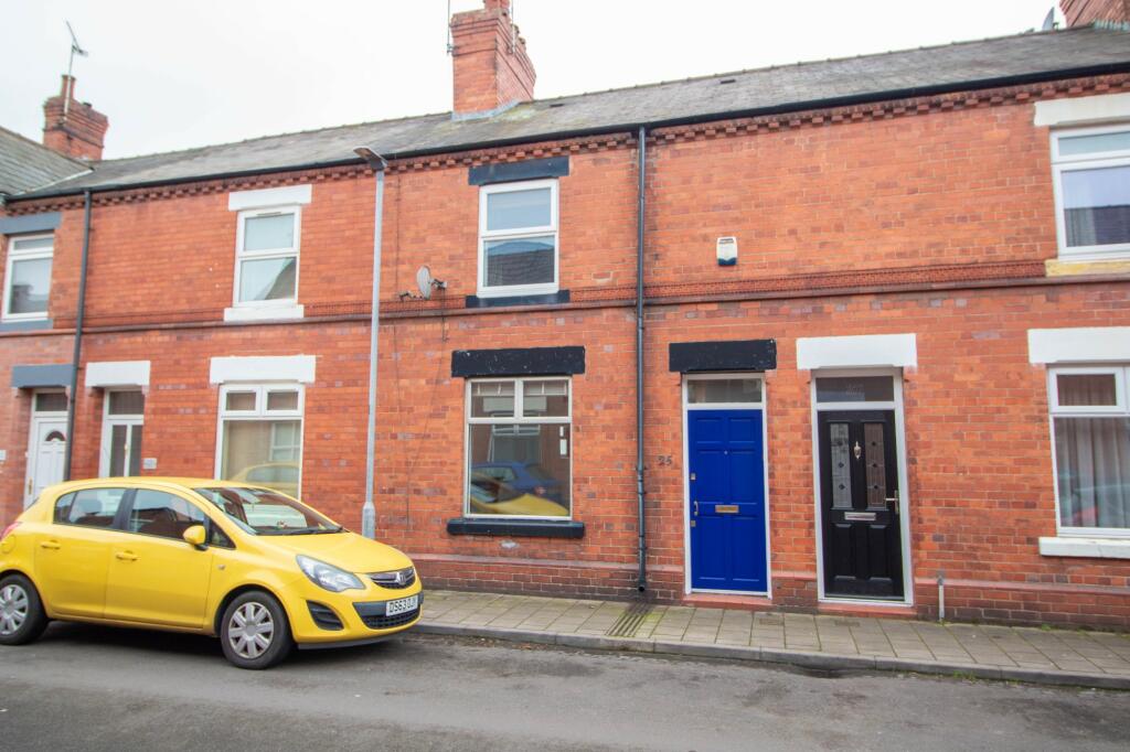 2 bedroom terraced house for sale in West Street, Hoole, Chester, CH2