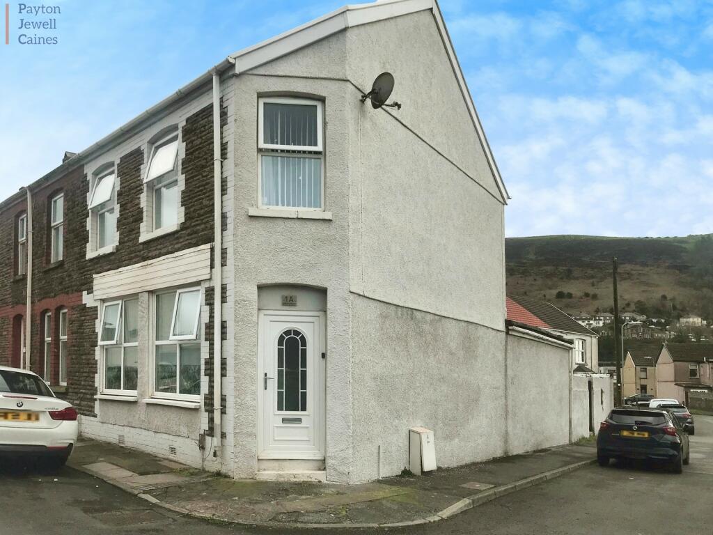 3 bedroom end of terrace house for sale in Velindre Street, Velindre