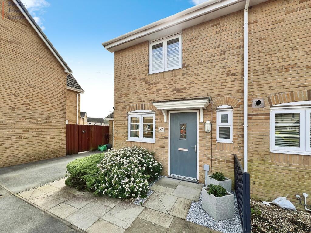 2 bedroom end of terrace house for sale in Ynys Y Wern, Cwmavon, Port