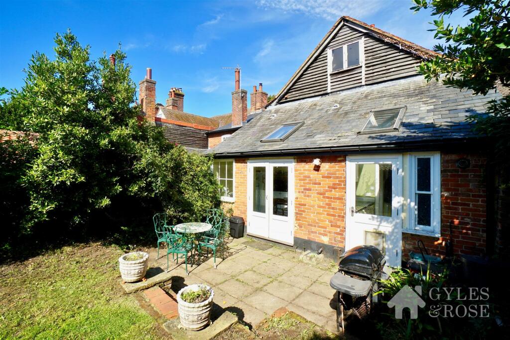 Additional property image - High Street, Mistley