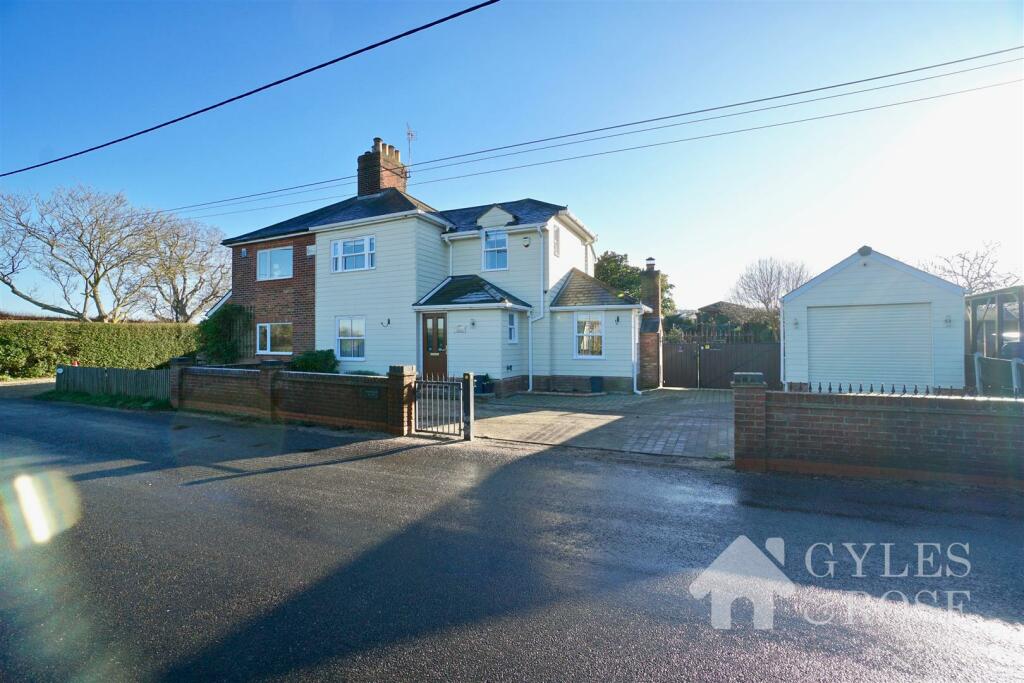 2 bedroom semidetached house for sale in Fingringhoe, Colchester, CO5