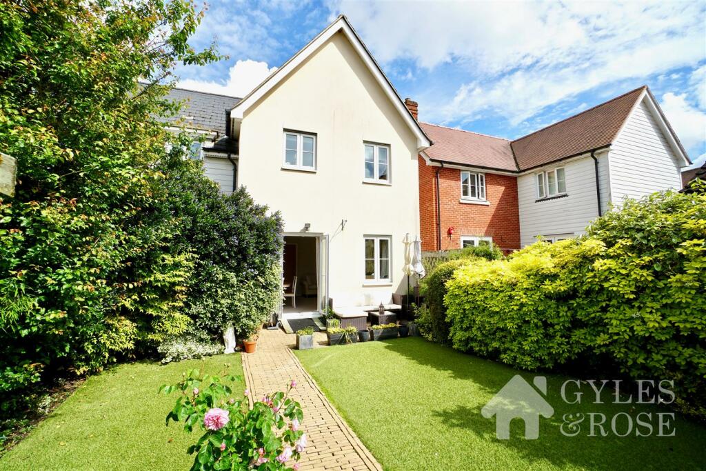 3 bedroom link detached house for sale in Corunna Drive, Colchester, CO2