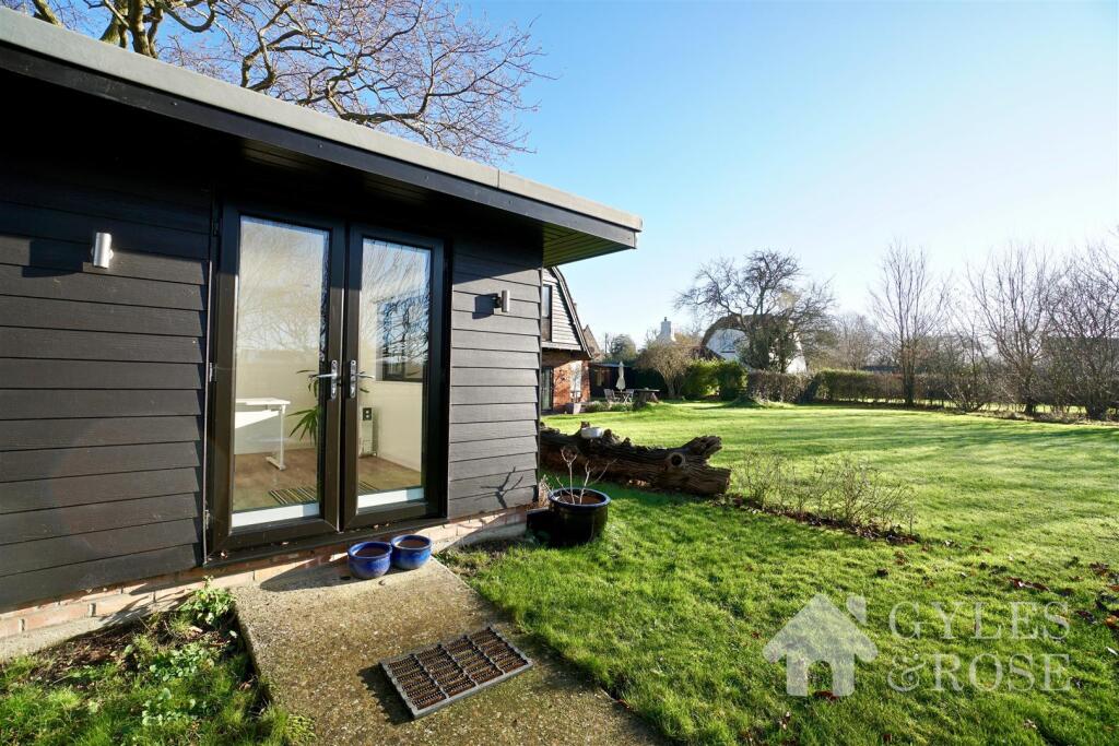 Additional property image - The Green, Tendring
