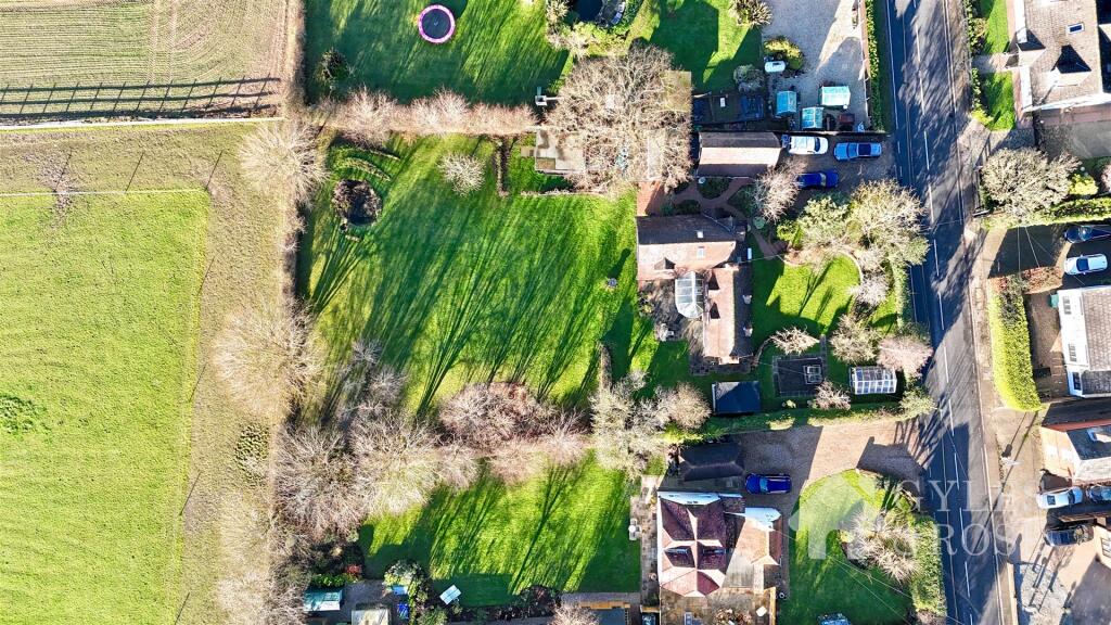Additional property image - The Green, Tendring