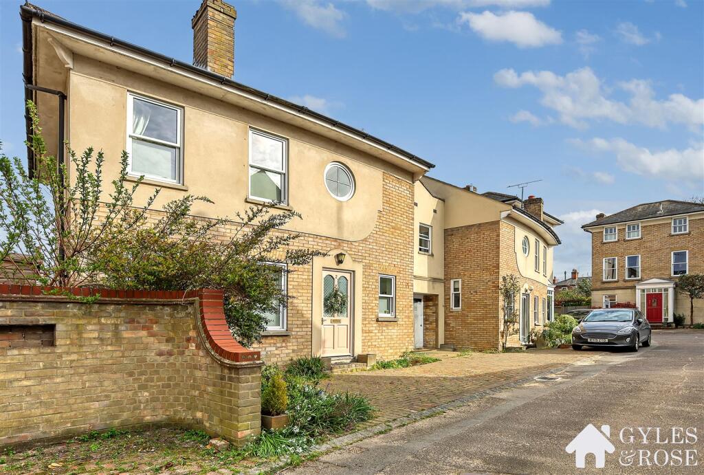 Main image of property: Parsons Yard, Manningtree