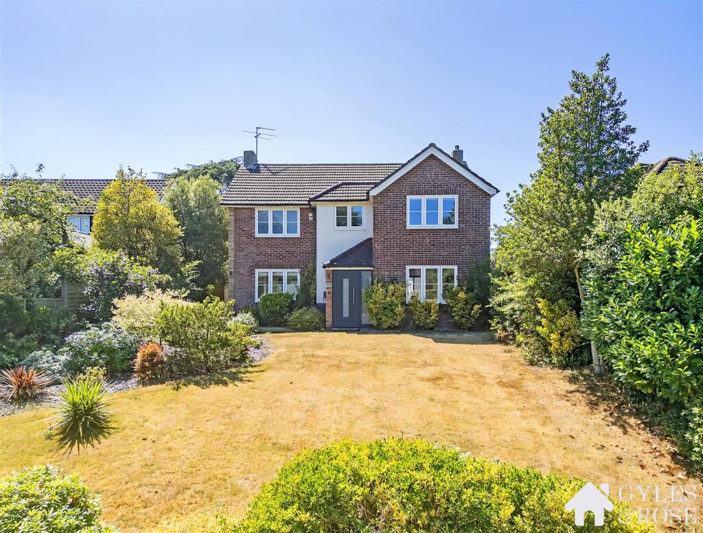 Main image of property: Parsons Hill, Lexden