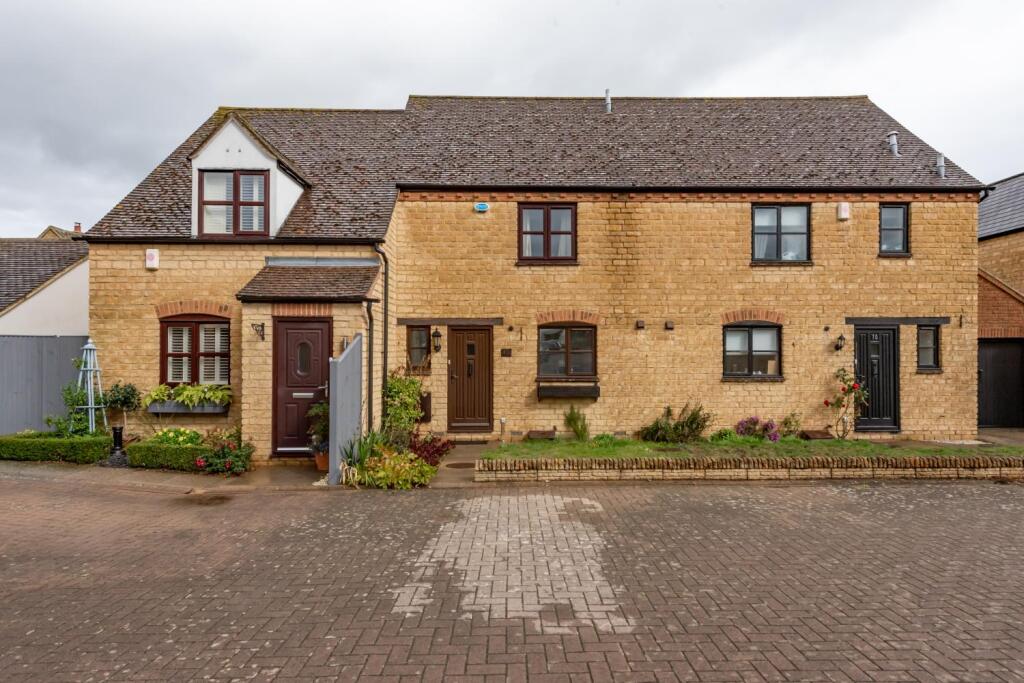 Main image of property:  Foxdown Close, Kidlington,  OX5 2YE