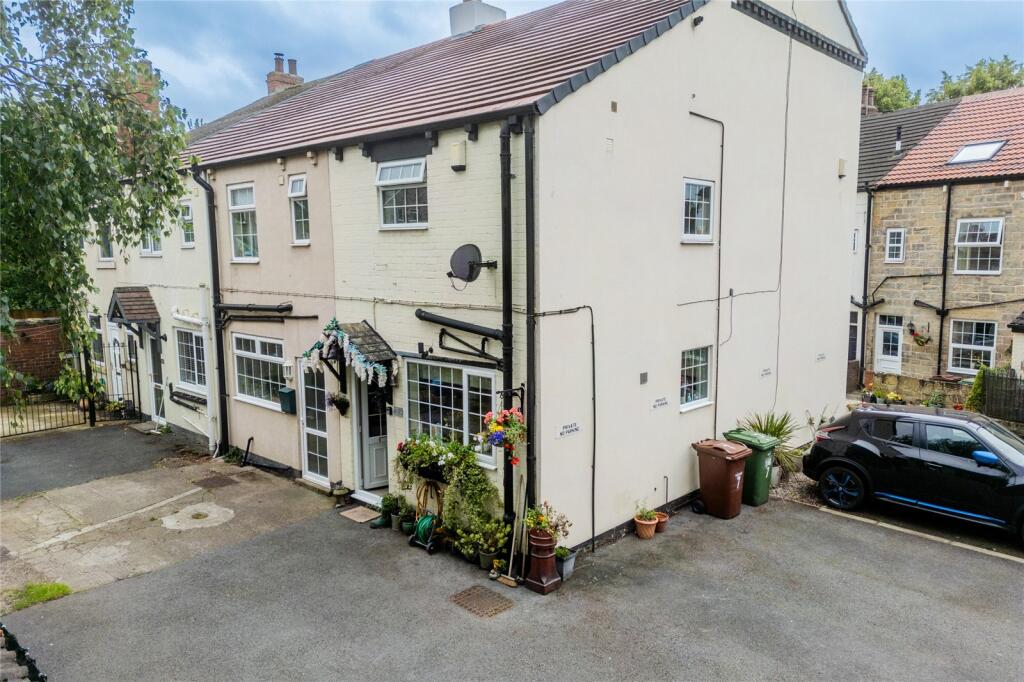 Main image of property: Halls Court, Ackworth, Pontefract, West Yorkshire, WF7