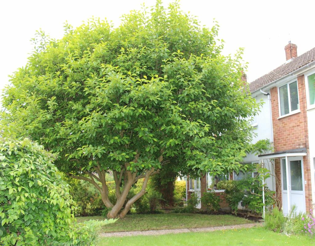 Main image of property: Stubbs End Close, Amersham, Buckinghamshire, HP6