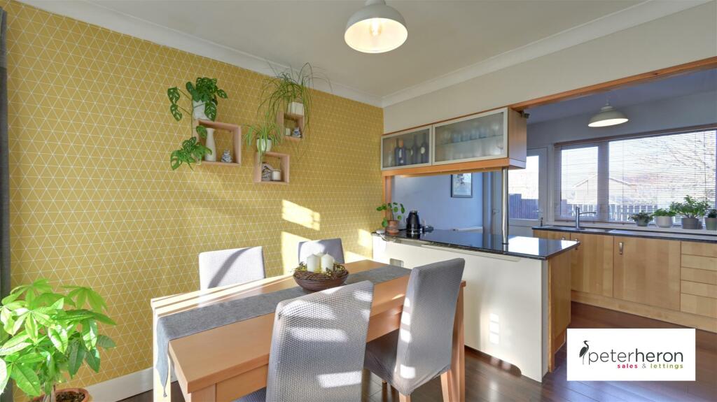 3 bedroom terraced house for sale in Longmeadows, East Herrington