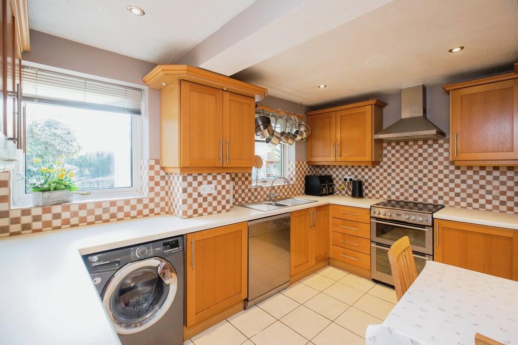 Additional property image - Harcourt Place, Castle Donington