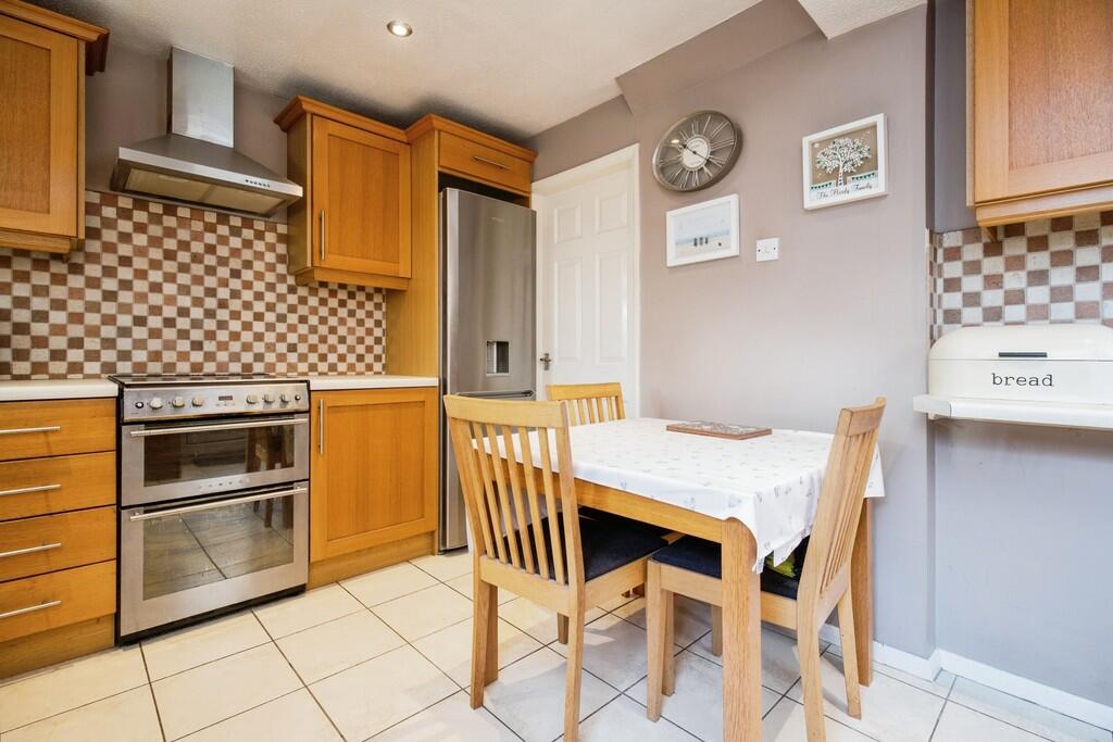 Additional property image - Harcourt Place, Castle Donington