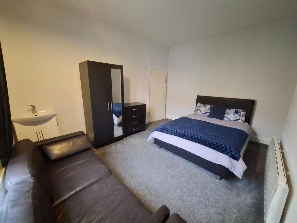 Main image of property: Uttoxeter New Road, Derby