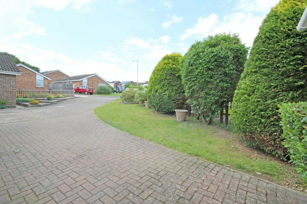 Additional property image - Ross Close, Haverhill, Suffolk, CB9