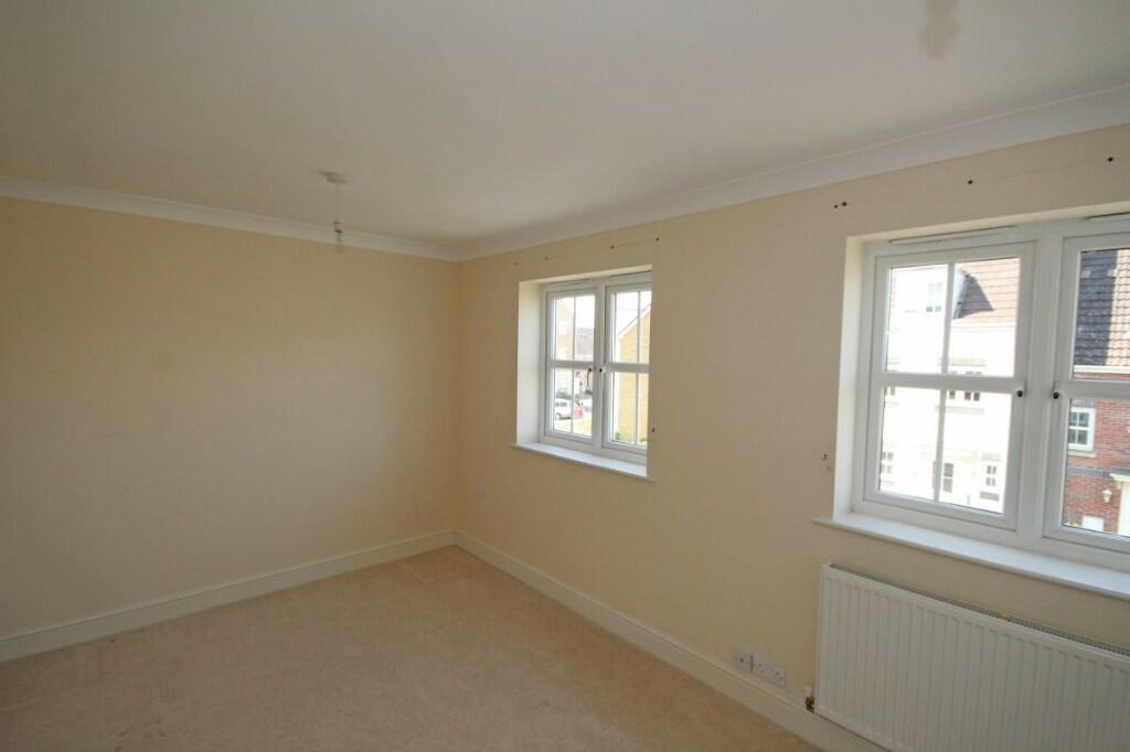 Additional property image - Bloomsfield Road, Haverhill, Suffolk, CB9