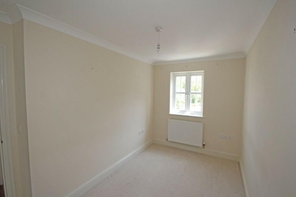 Additional property image - Bloomsfield Road, Haverhill, Suffolk, CB9