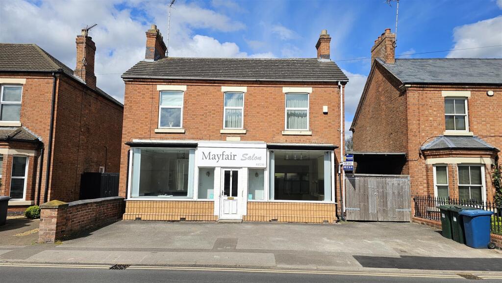 Main image of property: Long Acre, Bingham