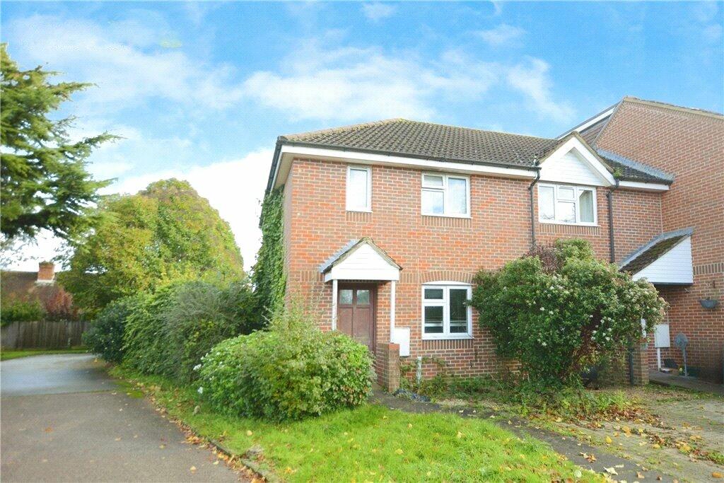 2 bedroom end of terrace house for sale in Bourne Close, Chilworth, Guildford, Surrey, GU4