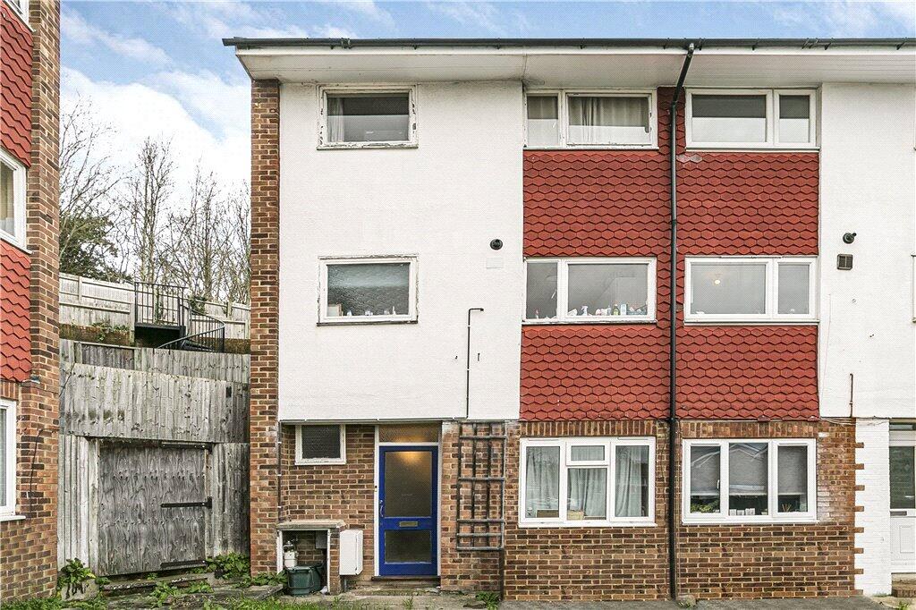 Main image of property: Guildford Park Avenue, Guildford, Surrey, GU2