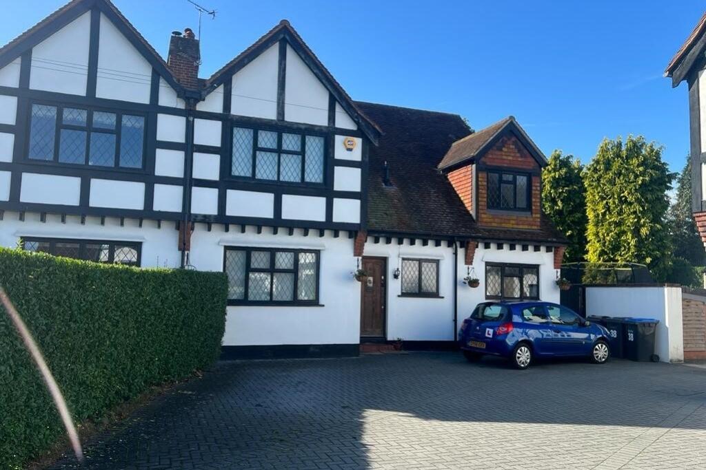 4 bedroom semidetached house for sale in Manor Way, Egham, Surrey, TW20