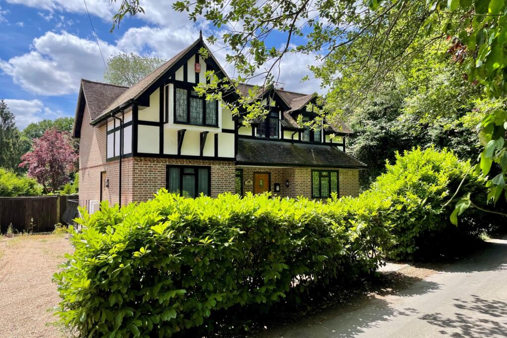 4 bedroom detached house for sale in Clockhouse Lane West, Egham