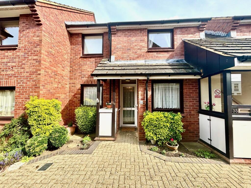 2 bedroom retirement property for sale in Fairhaven Court, Fairhaven