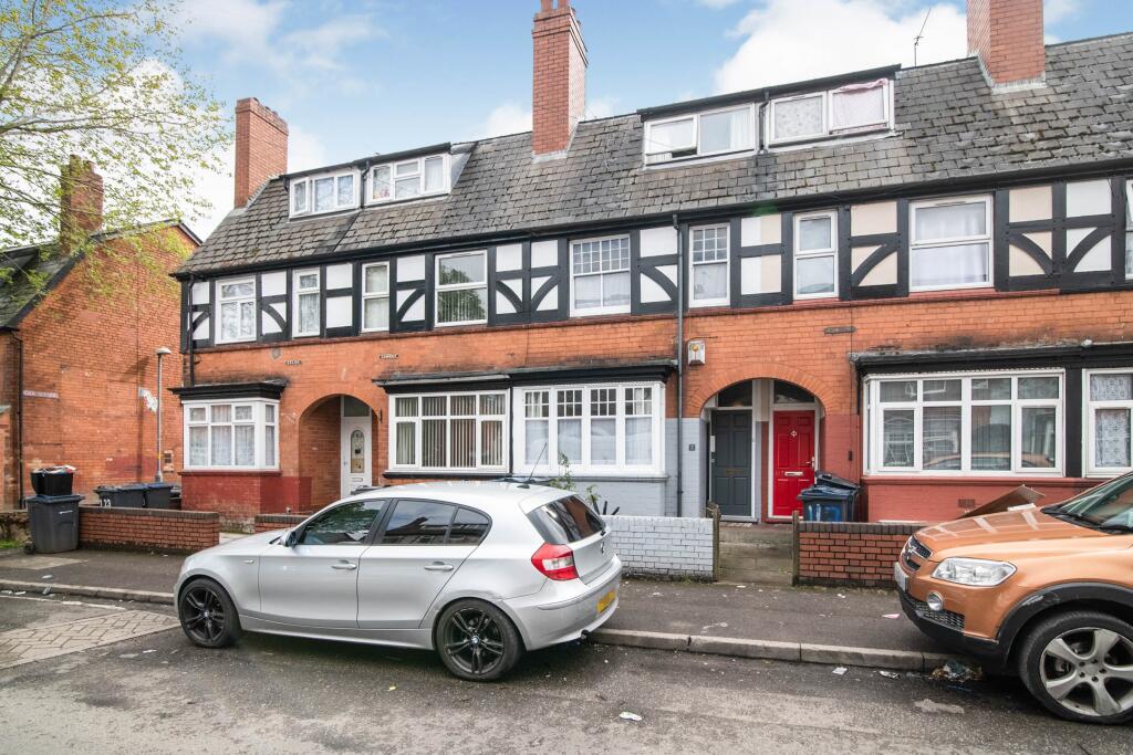 Main image of property: Runcorn Road, Birmingham, B12 8QP