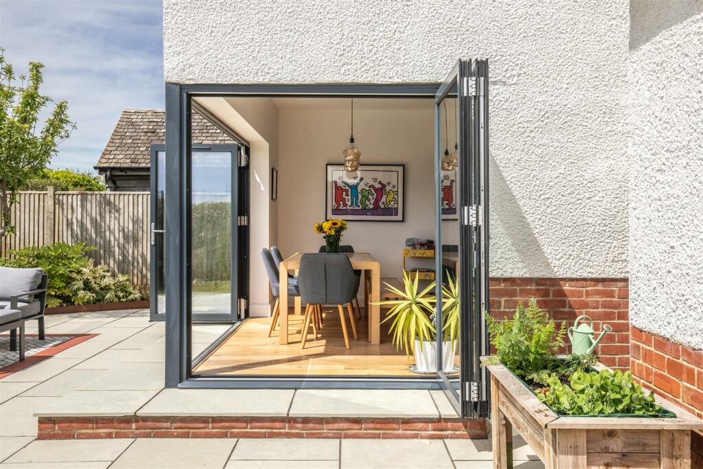 Additional property image - Chyngton Gardens, Seaford