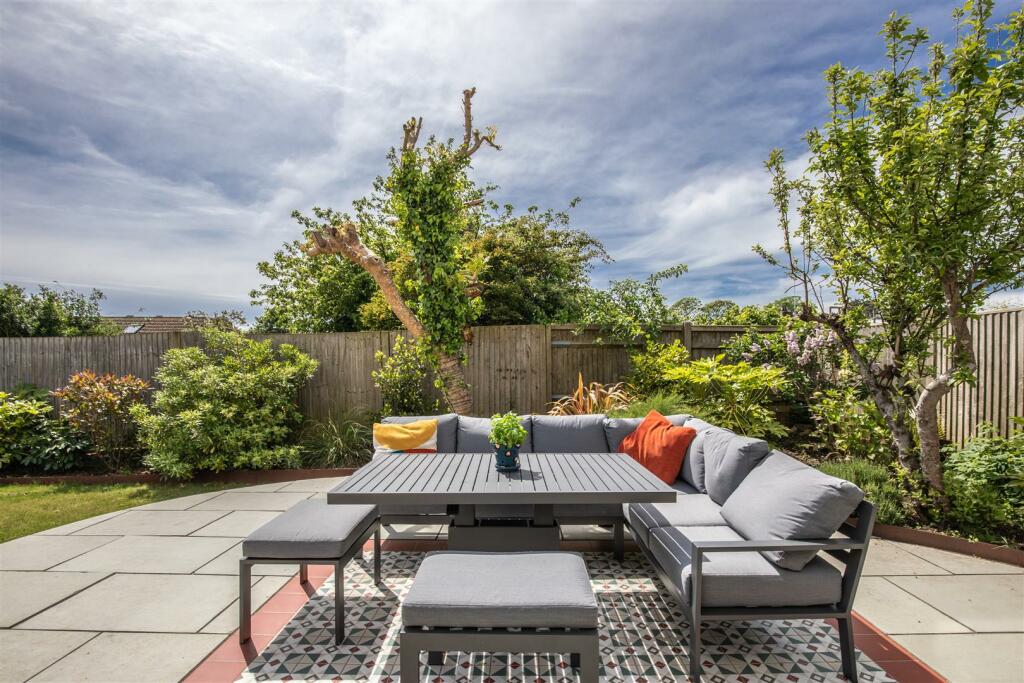 Additional property image - Chyngton Gardens, Seaford
