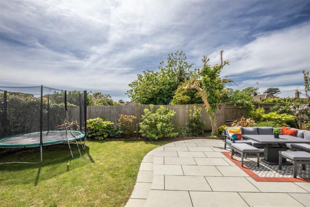 Additional property image - Chyngton Gardens, Seaford