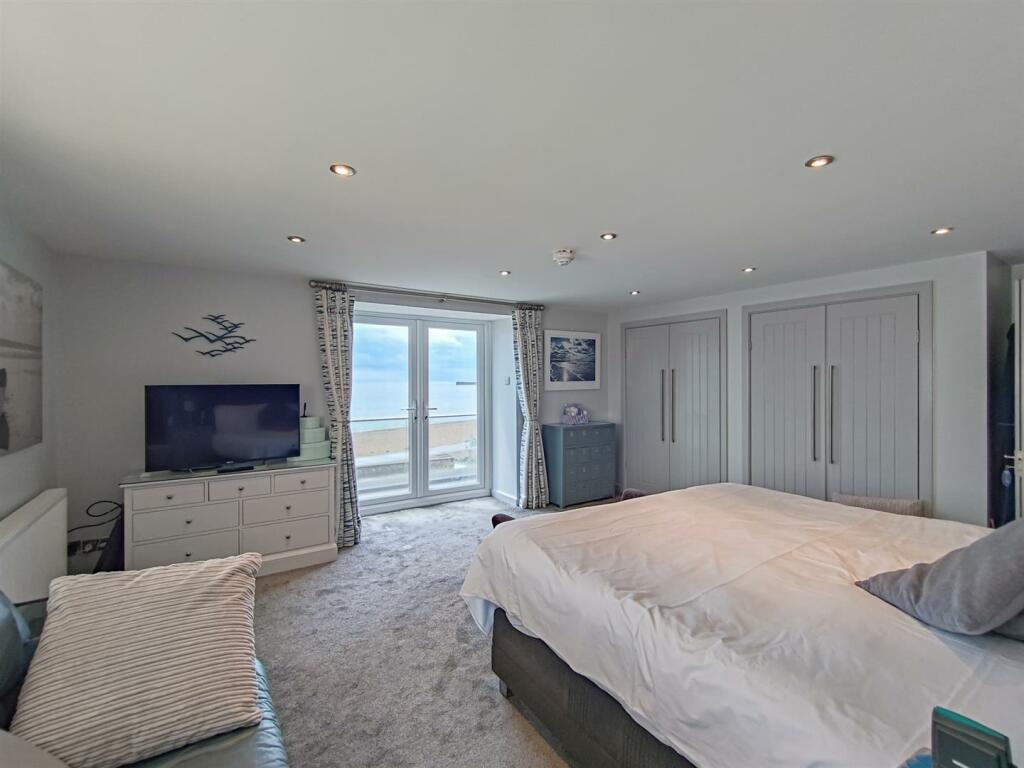 Additional property image - SEAFORD SEAFRONT