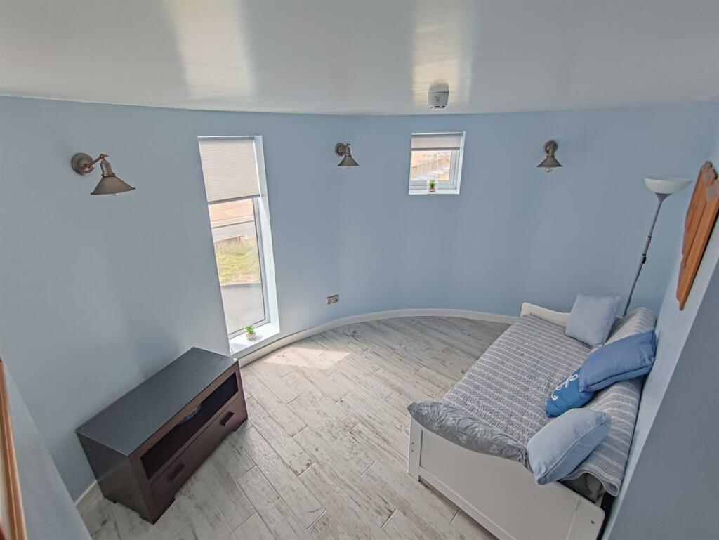Additional property image - SEAFORD SEAFRONT
