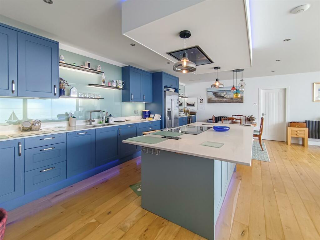 Additional property image - SEAFORD SEAFRONT