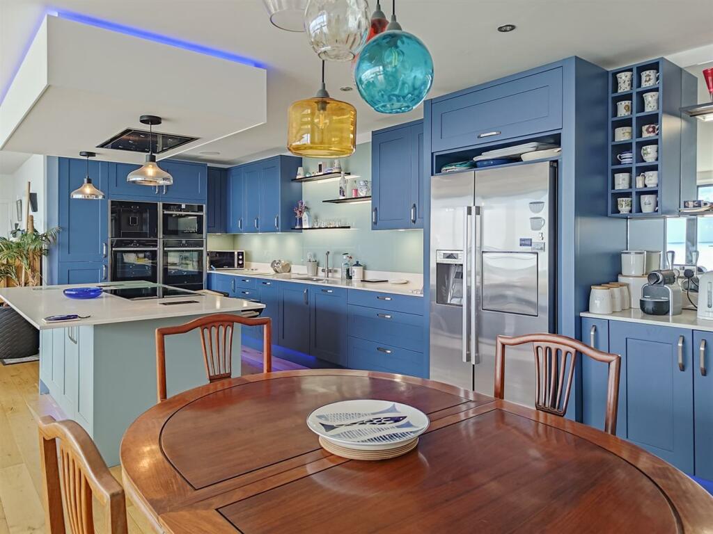 Additional property image - SEAFORD SEAFRONT