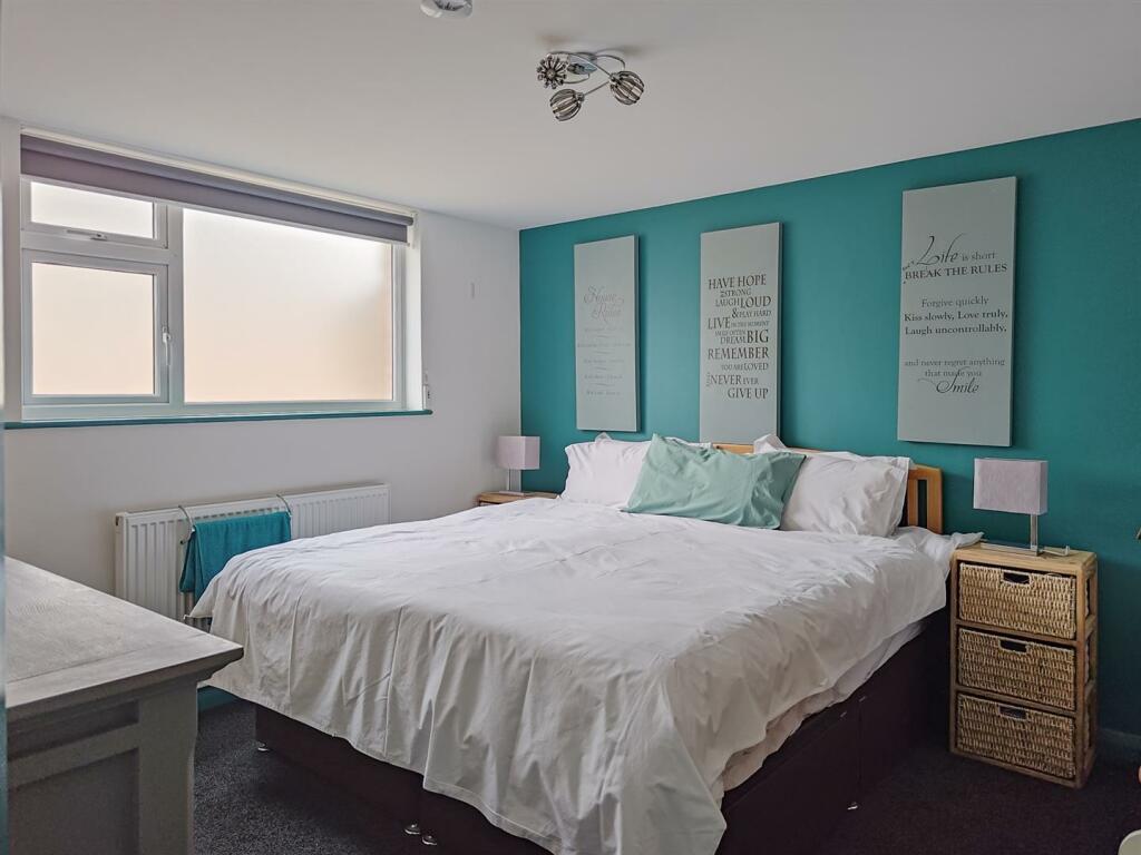 Additional property image - SEAFORD SEAFRONT