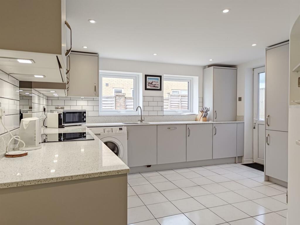 Additional property image - SEAFORD SEAFRONT